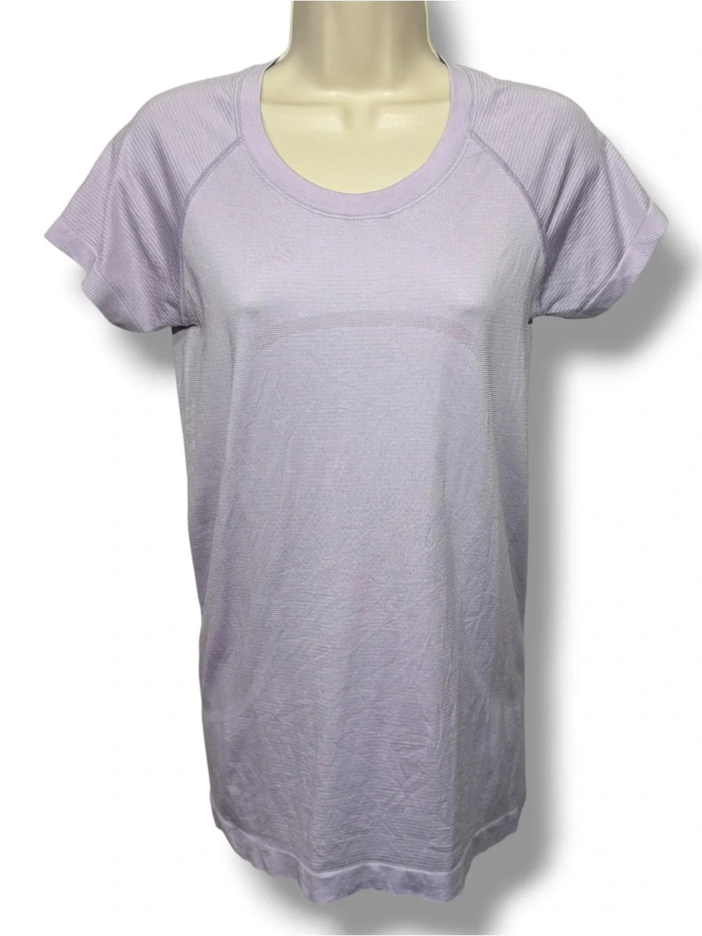 Lululemon Women's Swiftly Tech Short Sleeve Crew Lilac Size 8
